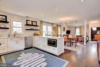 12802 Scranton Ct, Herndon, VA 20170 - photo 6