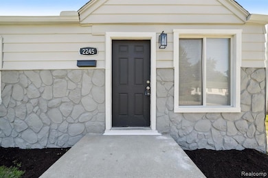 Lovely Entrance