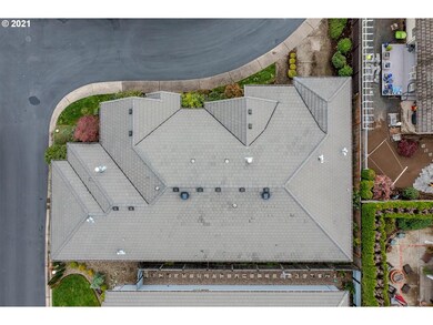 3210 Lakemont Dr, Eugene, OR 97408 - photo 7