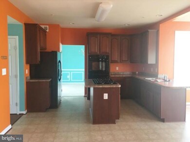 3309 Baron St, White Plains, MD 20695 - photo 5