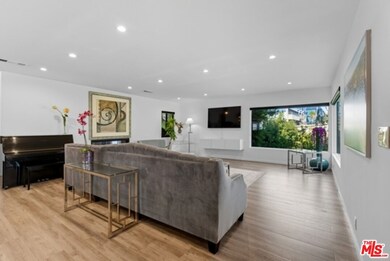 10915 Ayres Ave, Los Angeles, CA 90064 - photo 6