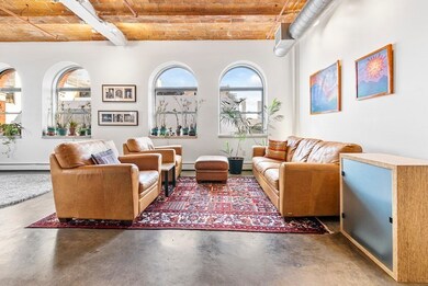 717 Atlantic Ave unit 7B, Boston, MA 02111 - photo 2