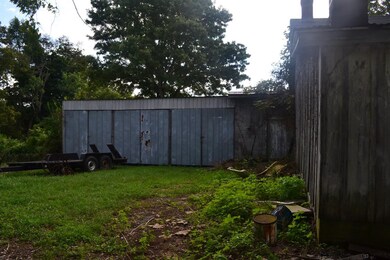 133 Brook St, Burgin, KY 40310 - photo 3