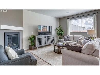 20553 SE Evian Ave, Bend, OR 97702 - photo 6