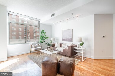 The Eclipse unit 219W, Arlington, VA 22202 - photo 4