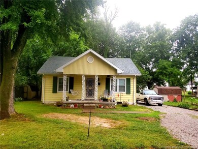 375 S 3rd St, Austin, IN 47102 - photo 2