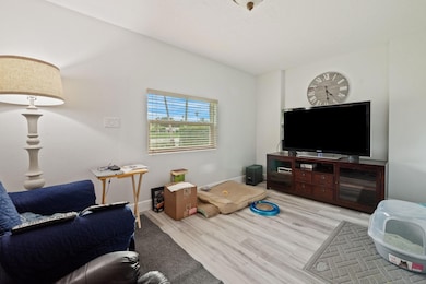 Possible 4th / Office