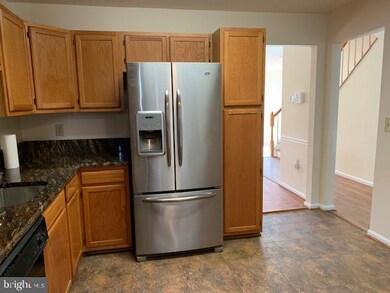 13026 Silver Maple Ct, Bowie, MD 20715 - photo 5