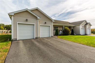 3 Morgan Ln unit A, Smithfield, RI 02917 - photo 4