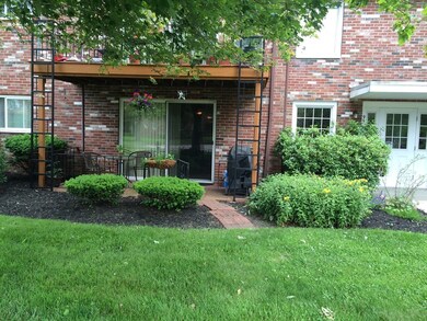 28 Fountain Ln unit 16, South Weymouth, MA 02190 - photo 2