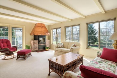 2241 Glenmere_MLS_22