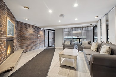 9240 Gross Point Rd unit 110E, Skokie, IL 60077 - photo 5
