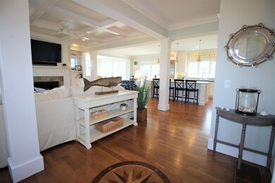 Living/Kitchen