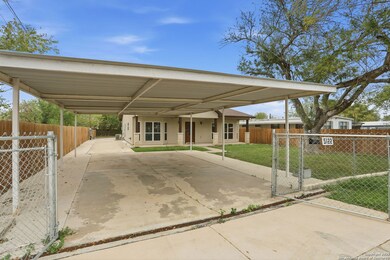 5122 Gwenda Lea St, San Antonio, TX 78242 - photo 7