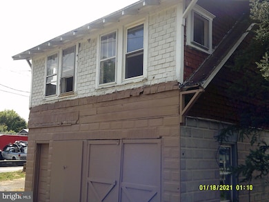 14210 Croghan Pike, Mount Union, PA 17066 - photo 4