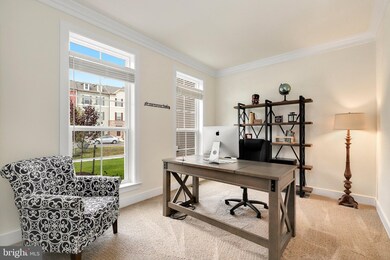 1106 Lawler Dr, Frederick, MD 21702 - photo 4