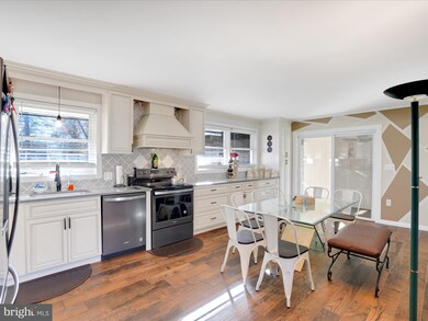 51 Mahanoy Ave, Tamaqua, PA 18252 - photo 3