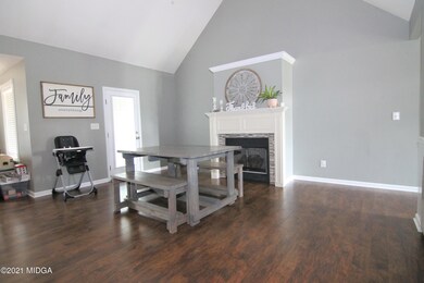 106 Emberly Ln, Warner Robins, GA 31088 - photo 7