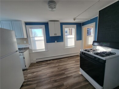 19 Sisson St unit A, Warren, RI 02885 - photo 5