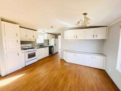 35226 Free Ln, Pinehurst, TX 77362 - photo 3