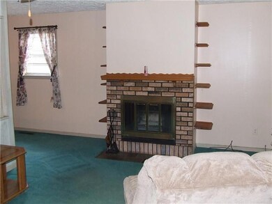 1646 Clyde Place, Columbus, OH 43227 - photo 5