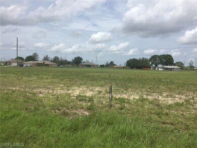 1908 NE 2nd Place, Cape Coral, FL 33909 - photo 3