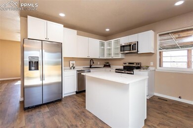 New quartz counters