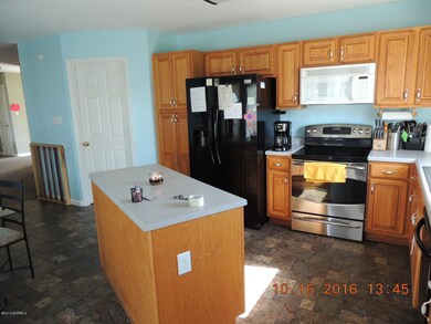 104 Sidney Ln, Jacksonville, NC 28540 - photo 3