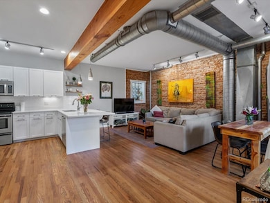 2524 Champa St unit 1, Denver, CO 80205 - photo 6