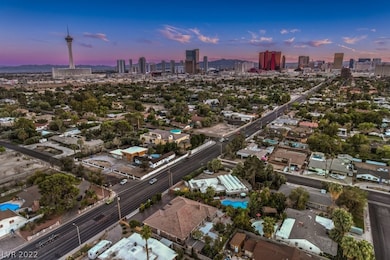 A view of the neighborhood.