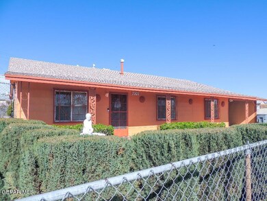 7707 Hacienda Ave, El Paso, TX 79915 - photo 3