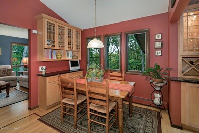 19 E Brook Dr, Holmdel, NJ 07733 - photo 4