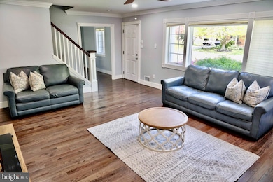 129 Lee Cir, Bryn Mawr, PA 19010 - photo 5