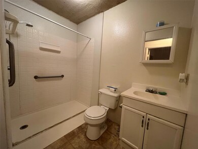 614 Moran St, Gainesville, TX 76240 - photo 6