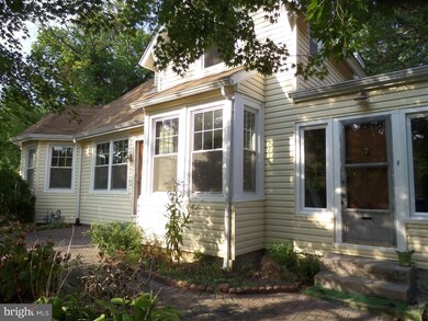 236 E Sylvan Ave, Rutledge, PA 19070 - photo 4