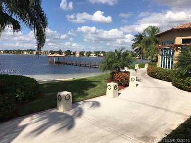 6933 NW 109th Ave, Doral, FL 33178 - photo 2