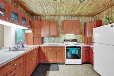 322 Wissler Rd, New Holland, PA 17557 - photo 4