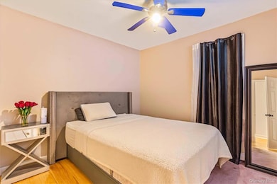 99-46 163rd Dr, Jamaica, NY 11414 - photo 7