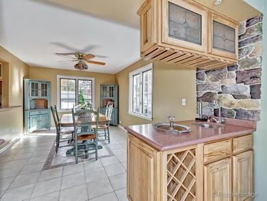 485 S Arlington Ave, Elmhurst, IL 60126 - photo 7