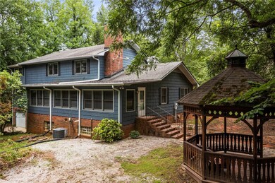 646 Flat Shoals Rd, Walhalla, SC 29691 - photo 2