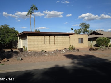 504 E Fremont Dr, Tempe, AZ 85282 - photo 2