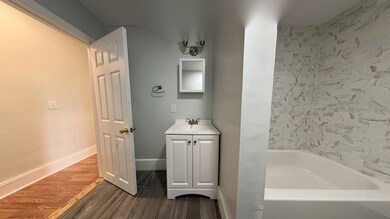 17 W Chestnut St unit 3 Left, Brockton, MA 02301 - photo 6