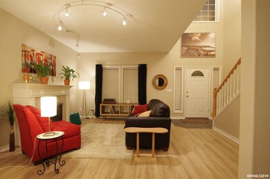 492 Lakefair Cir N, Keizer, OR 97303 - photo 2