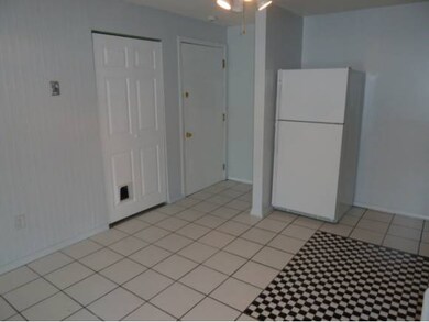 97 Capitol Hill Dr unit G, Londonderry, NH 03053 - photo 3