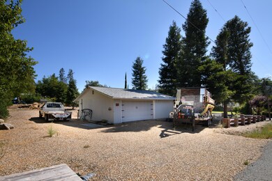 11293 Dekkas Pom Ct, Shasta, CA 96087 - photo 4