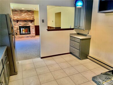 853 Pasadena Ave, Sheffield Lake, OH 44054 - photo 6