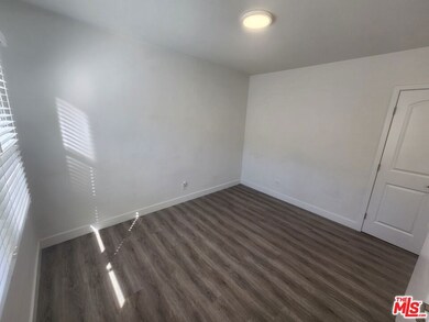 383 Harvey Dr unit A, Glendale, CA 91206 - photo 3