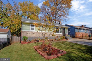 6304 Somerset Rd, Riverdale, MD 20737 - photo 2