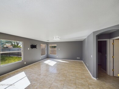 Dining / Living Room