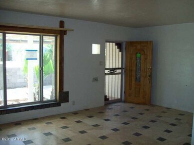 C:\fakepath\023-192000 - Living Room
